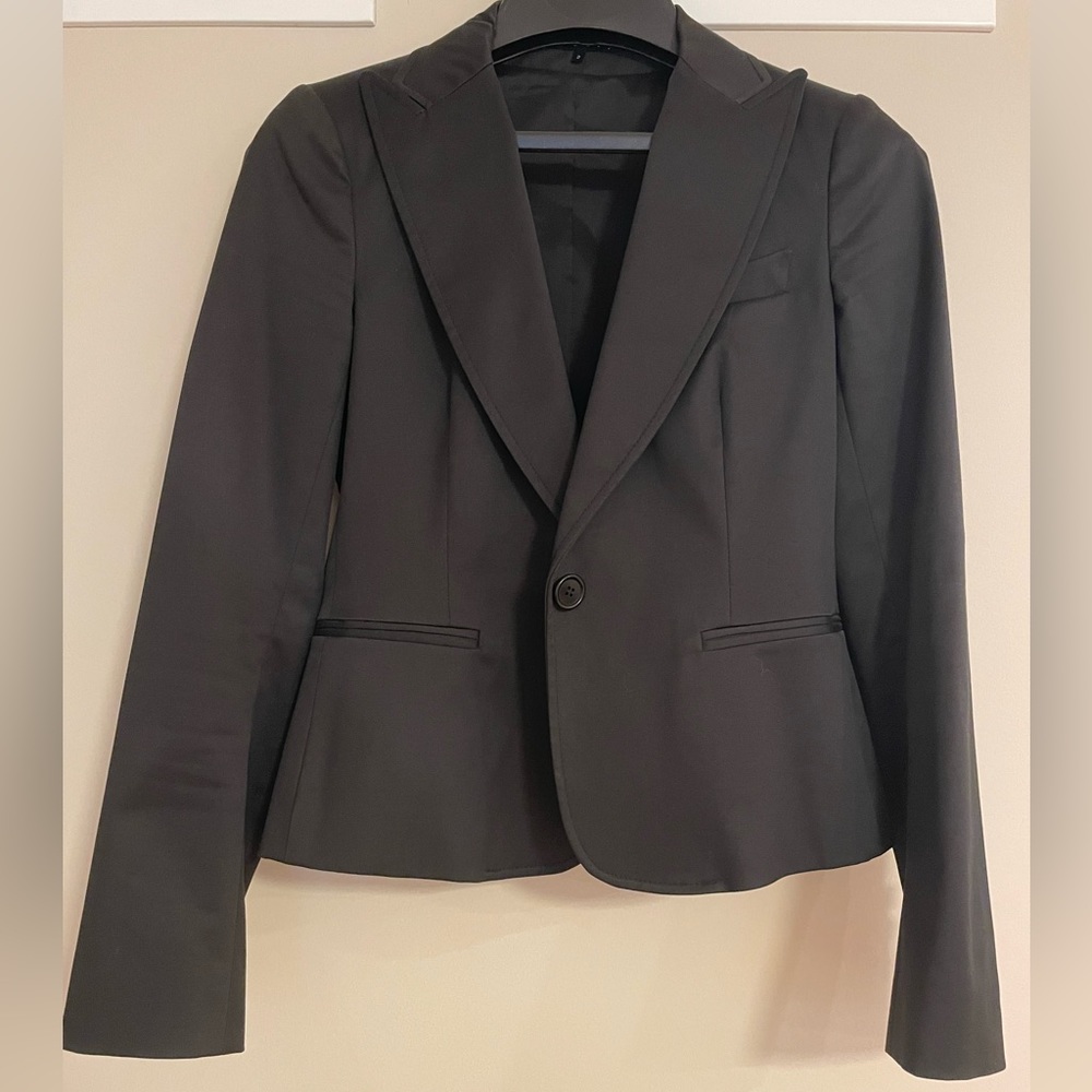 Theory Blazer size 2